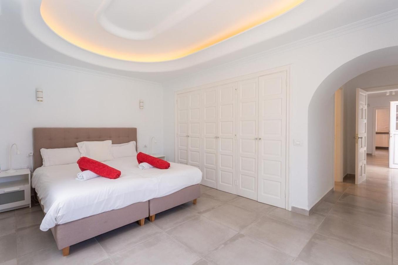Alamos Park-Stunning Villa In Huge Private Grounds سان ميغيل ذي أبونا المظهر الخارجي الصورة