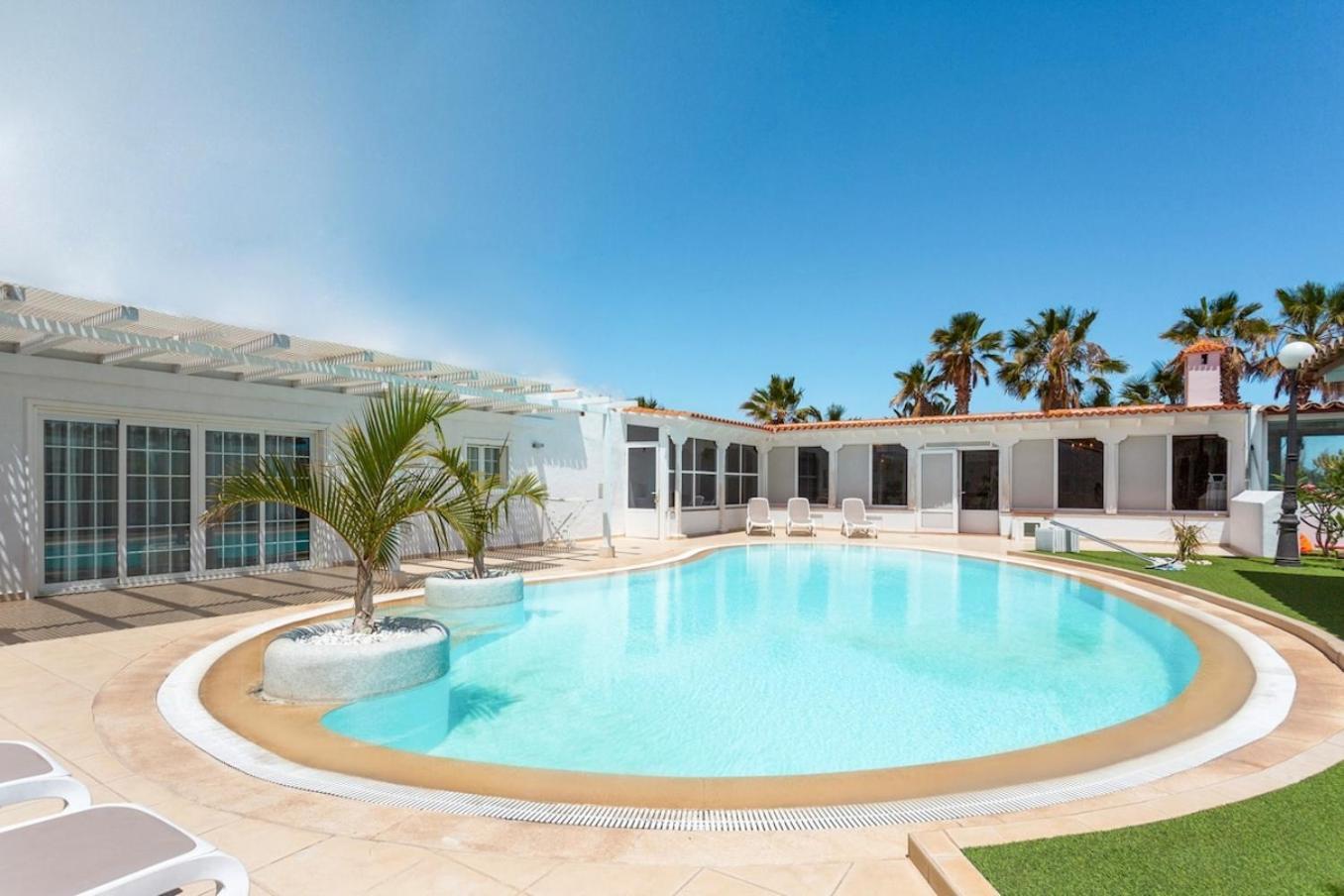 Alamos Park-Stunning Villa In Huge Private Grounds سان ميغيل ذي أبونا المظهر الخارجي الصورة